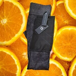 Blanc Noir Excel Leggings Yoga Workout Athleisure‎ Grey Wash Black Size M